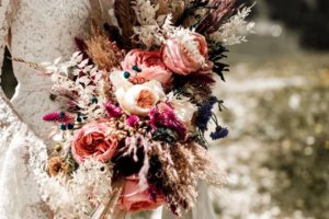 Sustainable Wedding Flower Alternatives